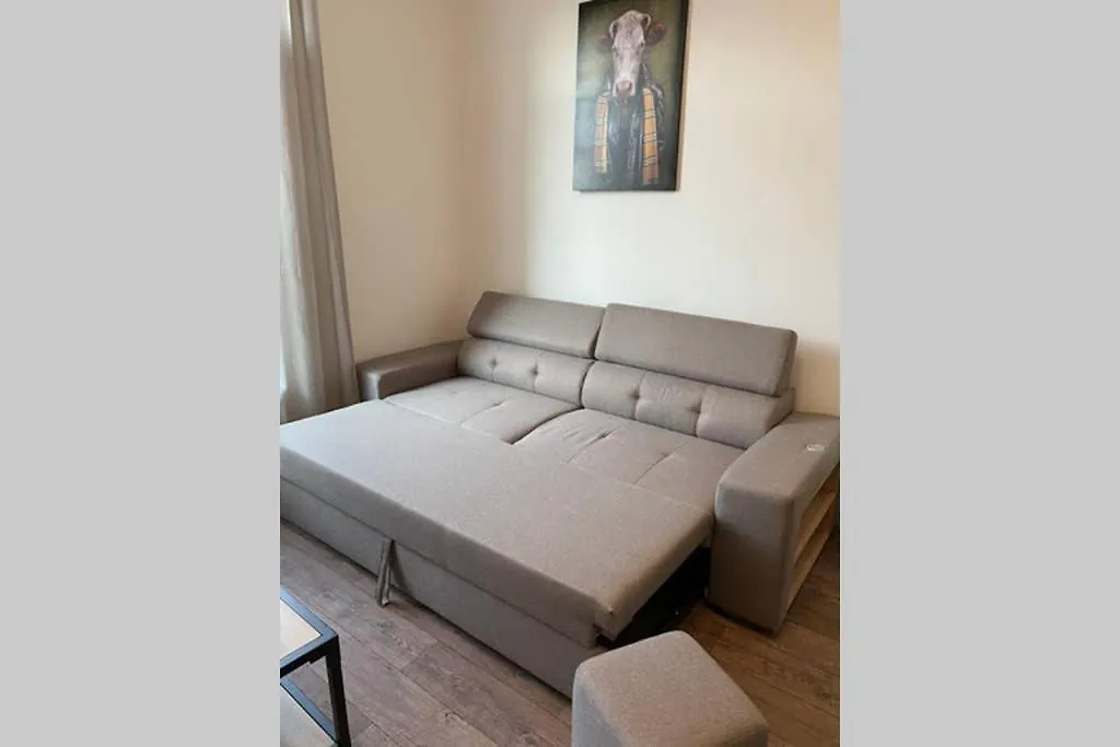 아파트 L'Appartement De Moliere N°4 몽뤼꽁